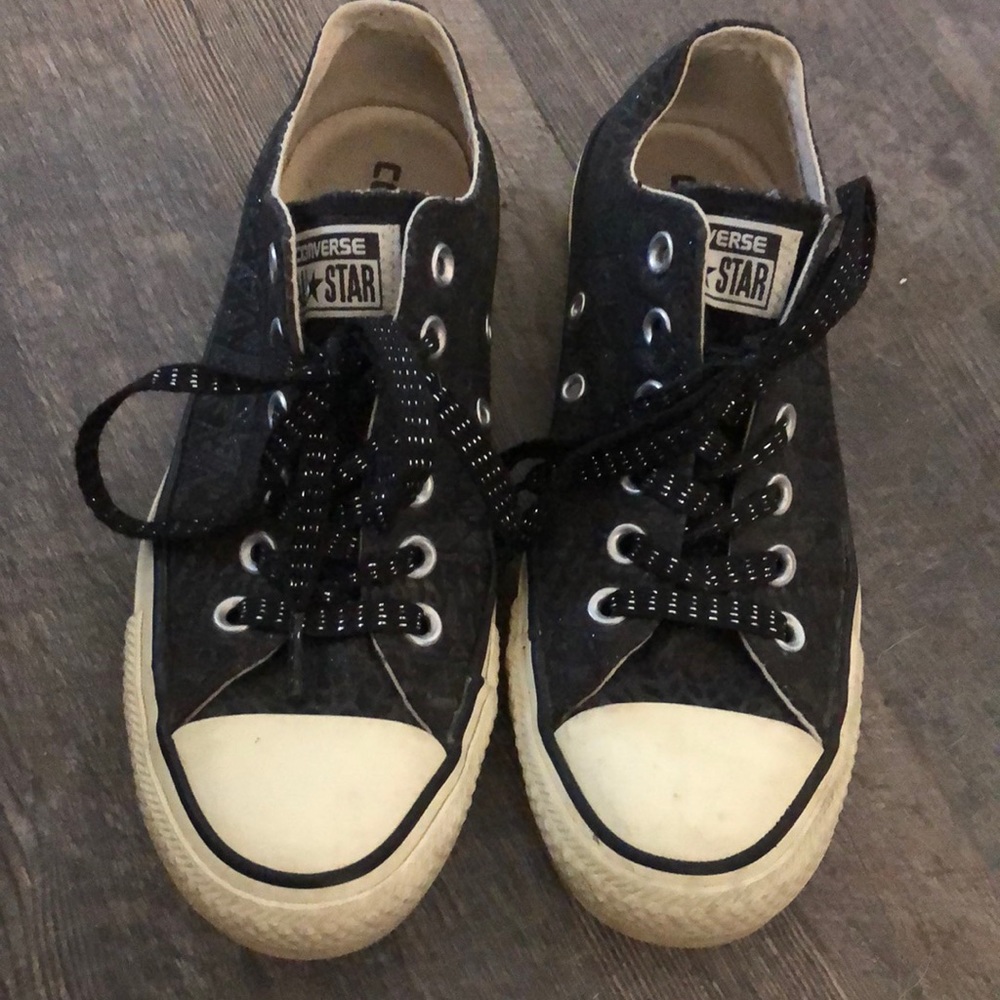 Black sparkly patterned converse